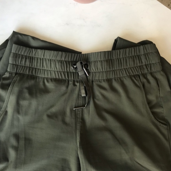 Kyodokan XS green joggers. Great condition. - Picture 3 of 6